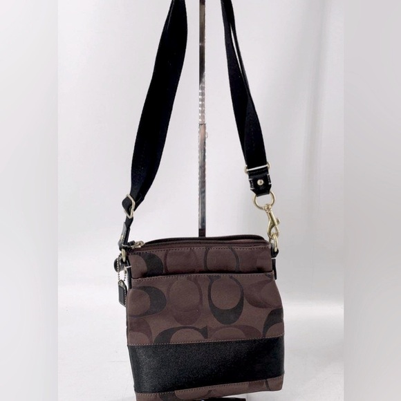 Coach monogram canvas crossbody - Picture 1 of 6